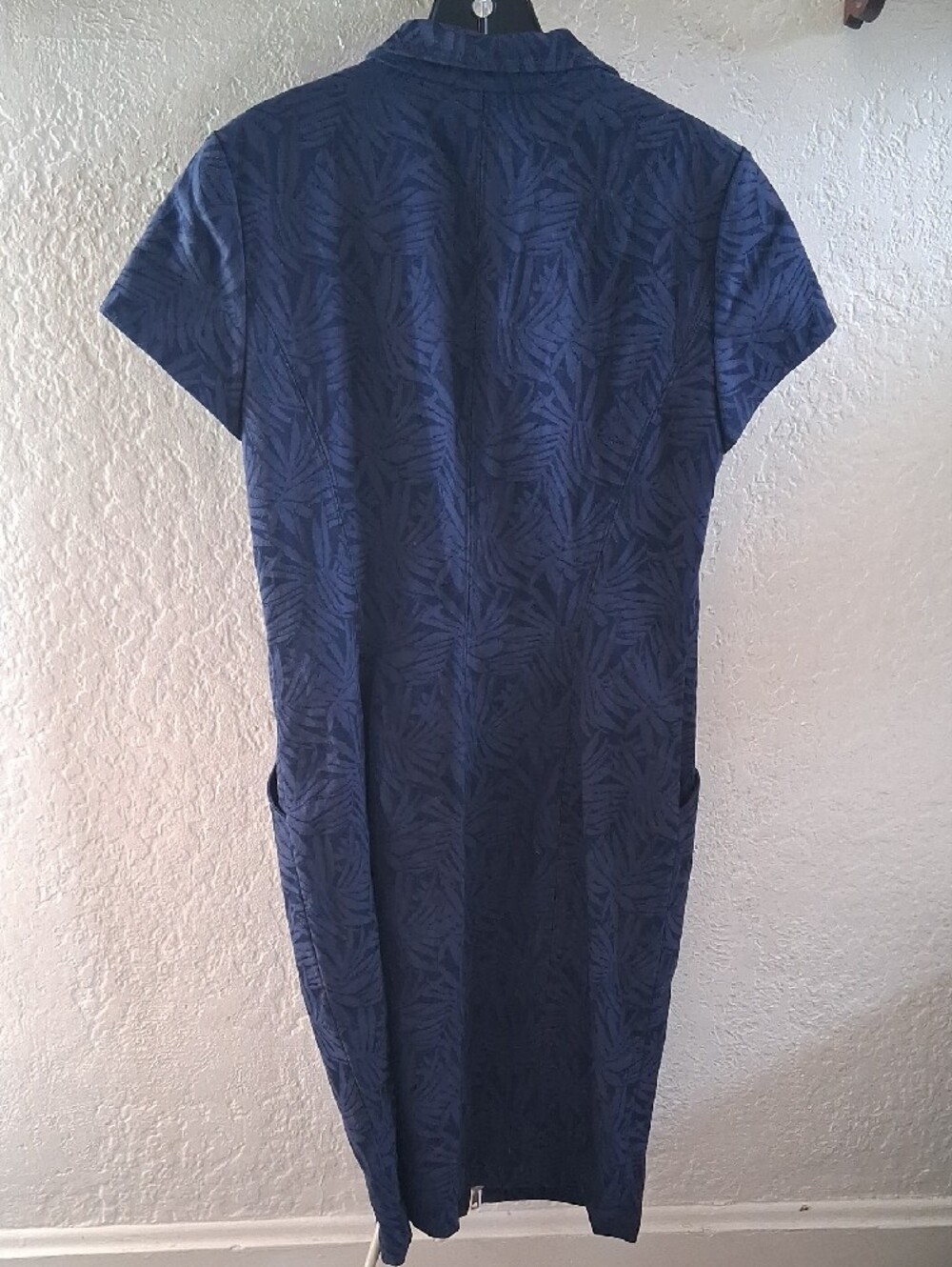 Lafayette 148 New York Navy Textured Zip-Front Midi Dress With Pockets - Picture 2 of 7